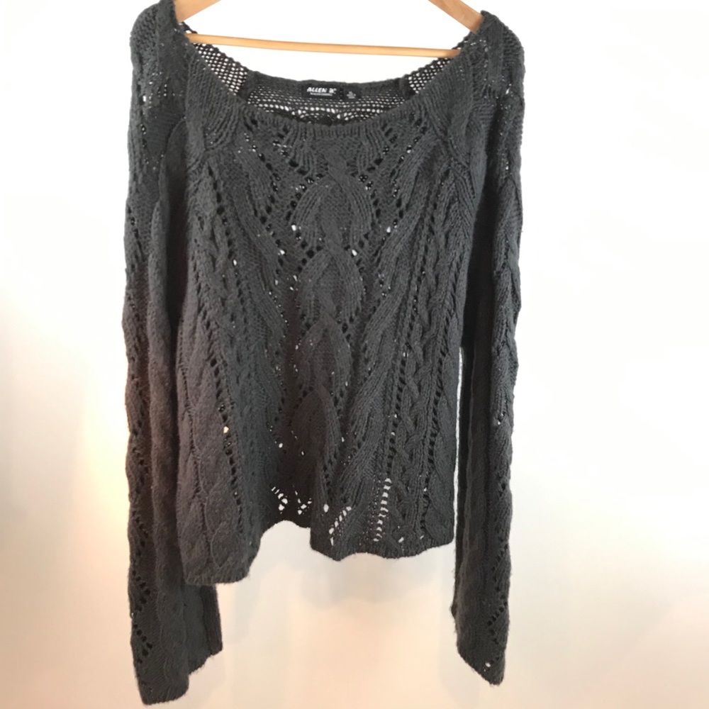 Wide neck-long sleeve-cable knit sweater,charcoal